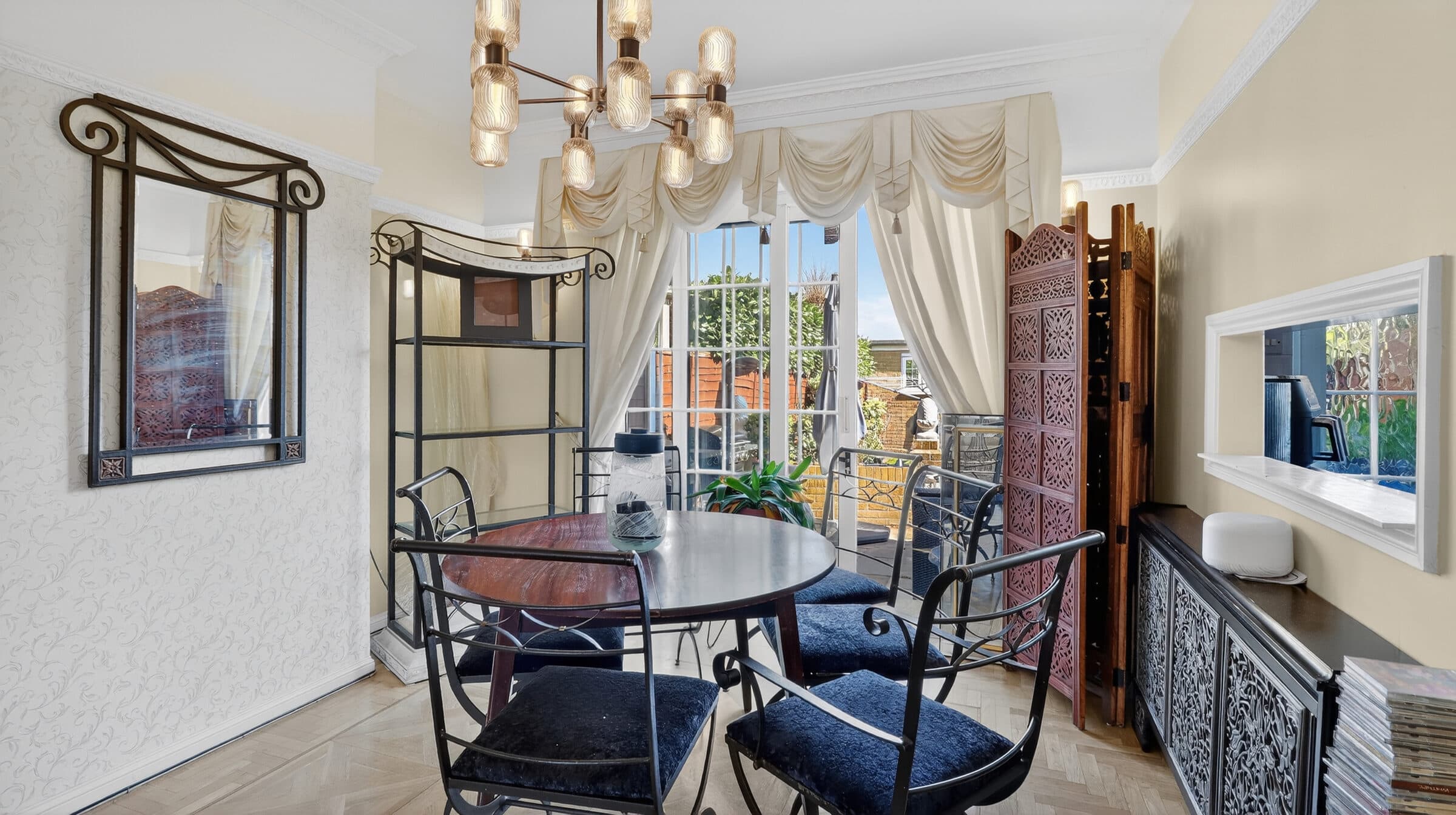 Professional interior property photograph.